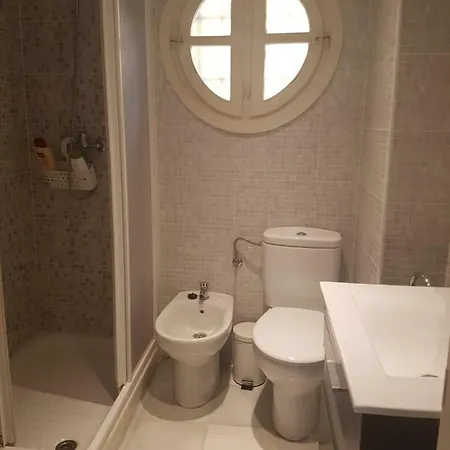 Barrio Santa Cruz Apartment
